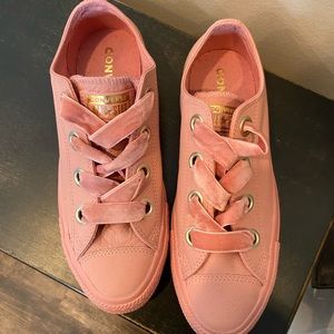 Pink Converse
